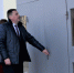 Ногами по вверенной земле — глава Владимира начал серию пешеходных рейдов с микрорайона Юрьевец - Zebra-TV.Ru