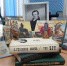 книги Фенимора Купера на столе - Научная библиотека