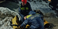 Во Владимире упавшую женщину эвакуировали с помощью альпинистского снаряжения - Комсомольская правда