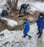 Во Владимире спасатели поискового отряда извлекли пострадавшего бездомного из камеры теплотрассы