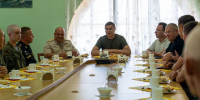 Губернатор Александр Авдеев рассказал о командировке в Крым - Комсомольская правда