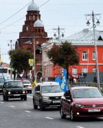 Во Владимире прошел масштабный автопробег в честь Дня государственного флага РФ