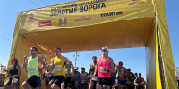 Житель Воронежа первым преодолел дистанцию 21 км на полумарафоне «Золотые ворота» - 6tv.Ru