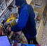 Во Владимире налетчики забрали из магазина кассовый аппарат с деньгами - Комсомольская правда
