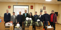 В День добровольца лучшие пожарные волонтёры получили современное оборудование и экипировку - МЧС