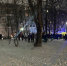 На проспекте Cтроителей из горящей пятиэтажки спасли 12 человек - 6tv.Ru