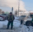 Уборку снега на Вокзальной площади во Владимире затрудняют припаркованные машины - 6tv.Ru