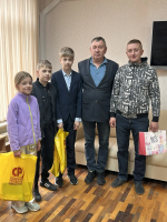 Сергей Евгеньевич Бирюков: Поздравление школьников ко Дню защиты детей