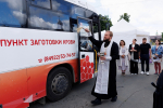 Глава Владимирской митрополии принял участие в донорской акции на Соборной площади Владимира