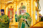 В день памяти Соловецких святых митрополит Никандр сослужил Святейшему Патриарху